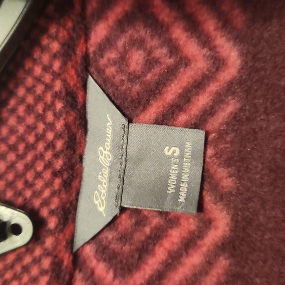 Eddie Bauer Quarter Zip Burgundy & Purple Soft Pullover Size Small - Picture 2 of 7